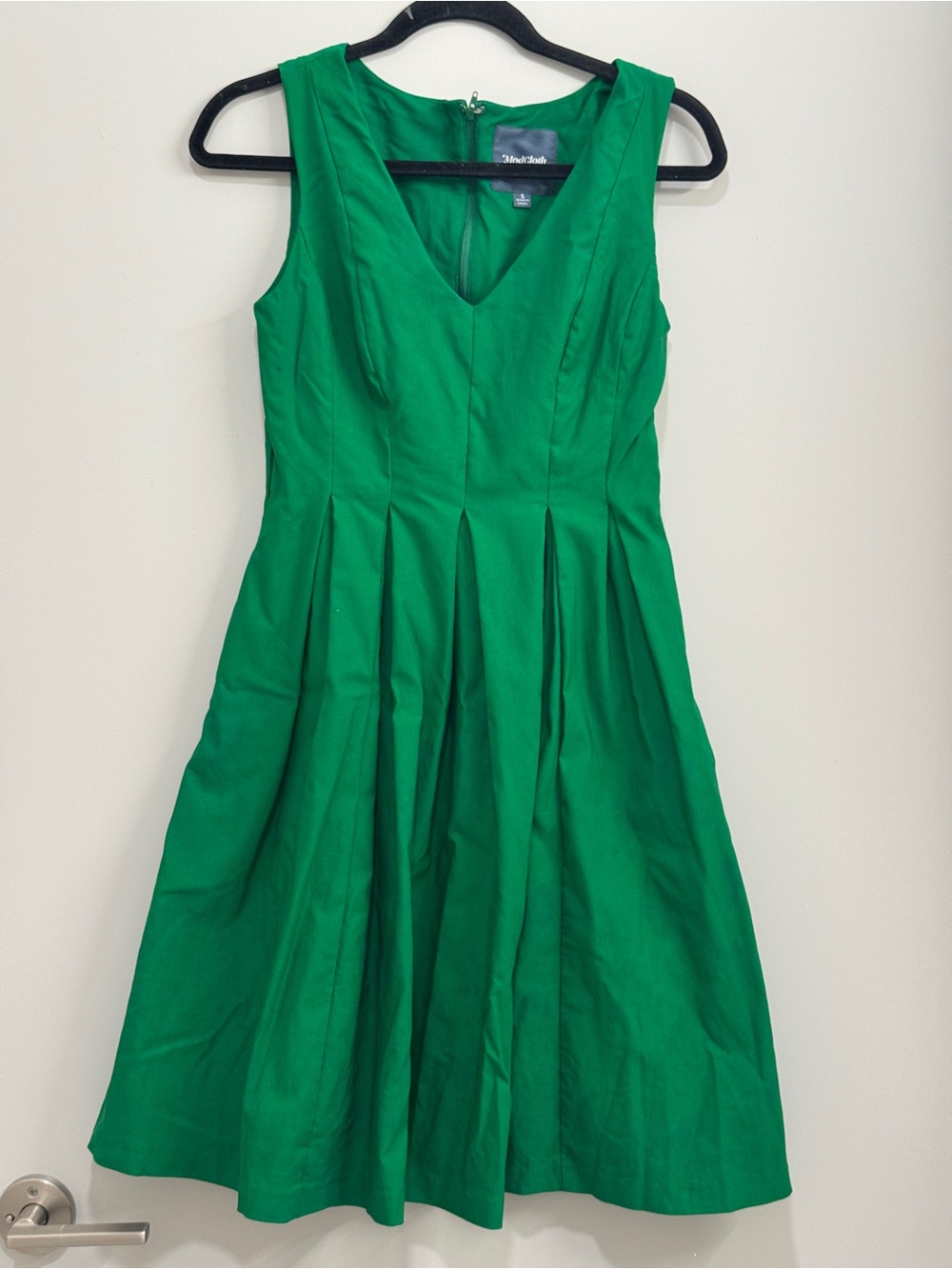 ModCloth Emerald Green V-Neck Fit & Flare Midi Dress
